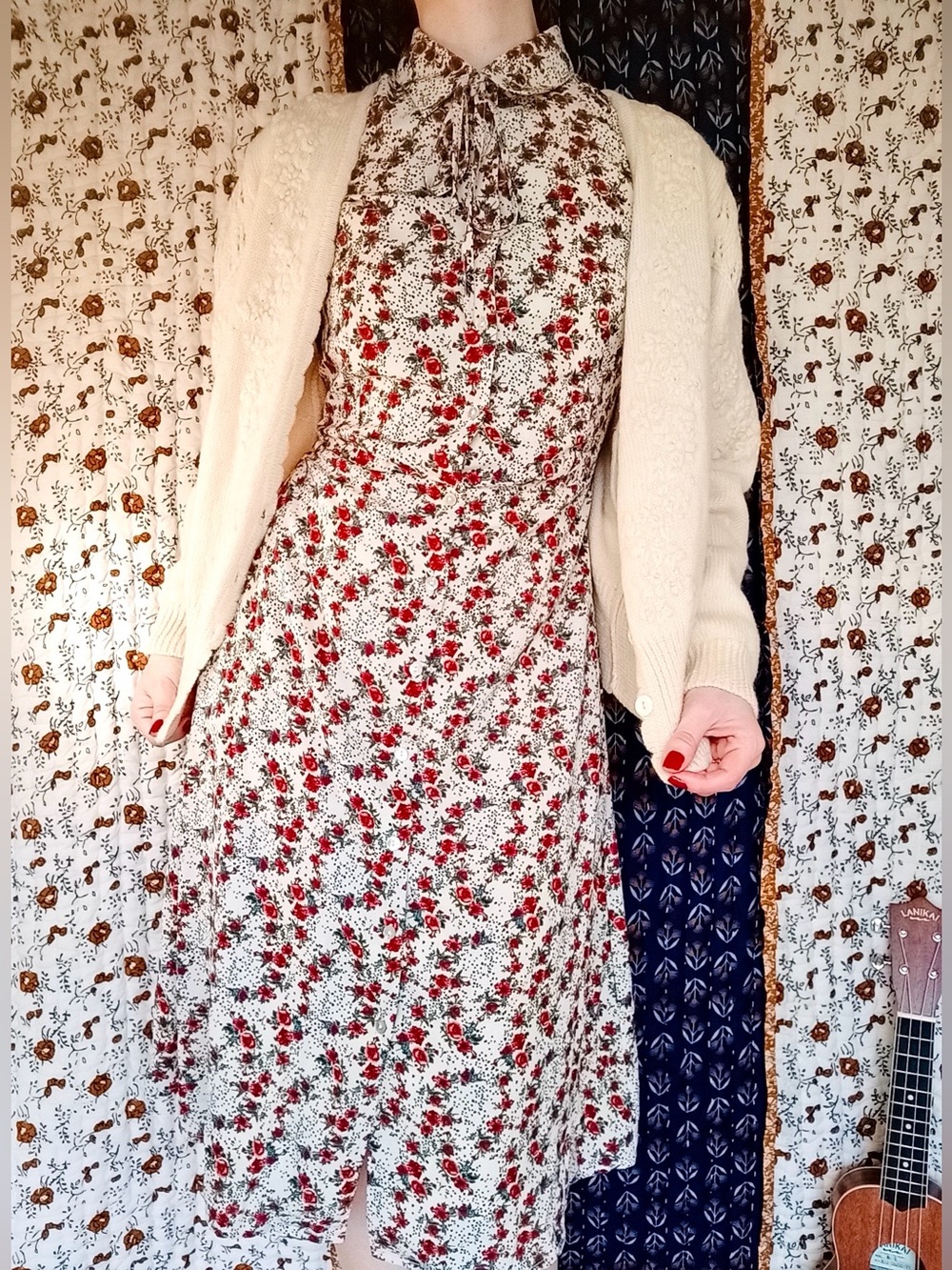 Roolee ❉ Chiffon Tie Collar Floral Dawson Shirt Dress XXS in Cream Rose